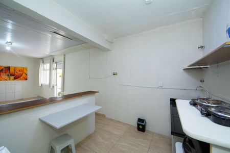 Apartamento para alugar com 40m², 1 quarto e 3 vagas Apartamento para alugar com 40m², 1 quarto e 3 vagasCOZINHA