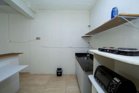 Apartamento para alugar com 40m², 1 quarto e 3 vagas Apartamento para alugar com 40m², 1 quarto e 3 vagasCOZINHA