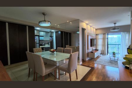 Sala de apartamento para alugar com 2 quartos, 100m² em Barra da Tijuca, Rio de Janeiro