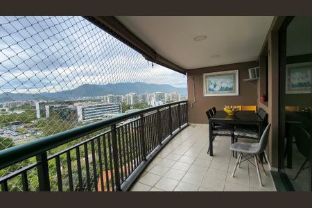 Varanda de apartamento para alugar com 2 quartos, 100m² em Barra da Tijuca, Rio de Janeiro