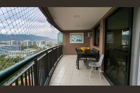 Varanda de apartamento para alugar com 2 quartos, 100m² em Barra da Tijuca, Rio de Janeiro