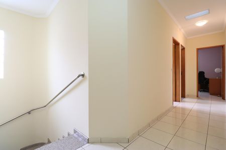 Casa à venda com 263m², 3 quartos e 4 vagasCorredor