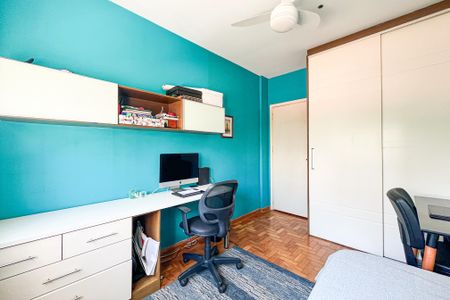 Apartamento para alugar com 107m², 3 quartos e 1 vagaQuarto 3