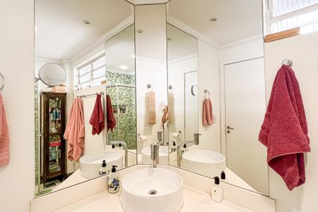 Apartamento para alugar com 107m², 3 quartos e 1 vagaBanheiro