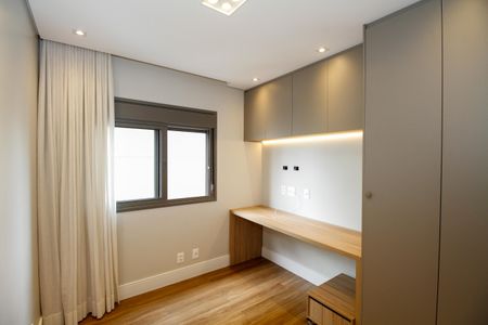 Apartamento à venda com 104m², 3 quartos e 2 vagas Apartamento à venda com 104m², 3 quartos e 2 vagasQuarto 2