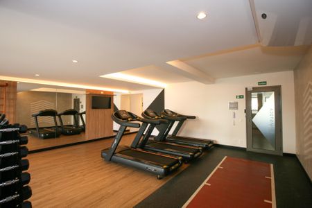 Apartamento à venda com 104m², 3 quartos e 2 vagas Apartamento à venda com 104m², 3 quartos e 2 vagasÁrea Comum - Academia