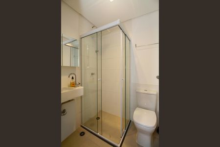 Apartamento à venda com 104m², 3 quartos e 2 vagas Apartamento à venda com 104m², 3 quartos e 2 vagasBanheiro de Serviço