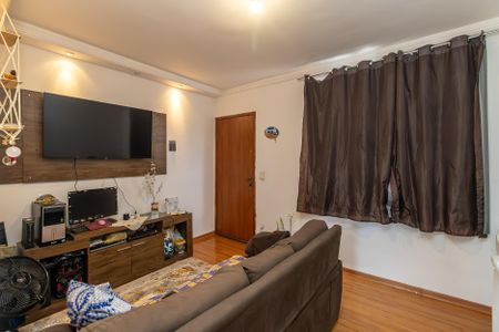 Sala de casa para alugar com 2 quartos, 55m² em Piratininga, Belo Horizonte