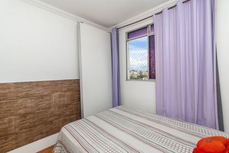 Quarto 1 de casa para alugar com 2 quartos, 55m² em Piratininga, Belo Horizonte