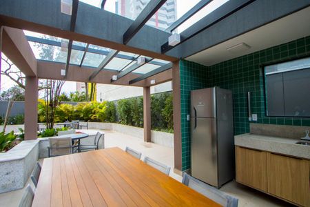 Apartamento à venda com 104m², 3 quartos e 2 vagas Apartamento à venda com 104m², 3 quartos e 2 vagasÁrea comum - Churrasqueira