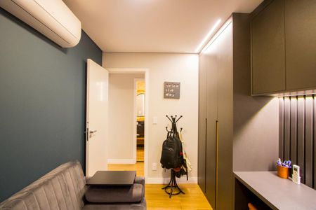 Apartamento à venda com 104m², 3 quartos e 2 vagas Apartamento à venda com 104m², 3 quartos e 2 vagasQuarto 3