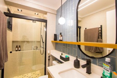 Apartamento à venda com 104m², 3 quartos e 2 vagas Apartamento à venda com 104m², 3 quartos e 2 vagasBanheiro social