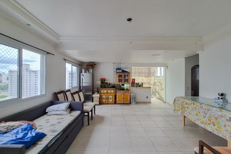 Apartamento à venda com 380m², 4 quartos e 3 vagasÁrea gourmet