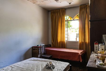 Sala de casa à venda com 3 quartos, 297m² em Nova Esperança, Belo Horizonte