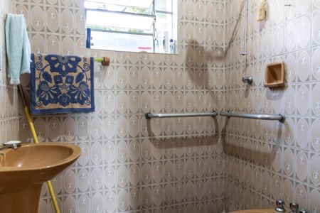 Casa à venda com 297m², 3 quartos e 1 vaga Casa à venda com 297m², 3 quartos e 1 vagaBanheiro