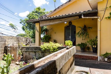 Casa à venda com 297m², 3 quartos e 1 vaga Casa à venda com 297m², 3 quartos e 1 vagaEntrada