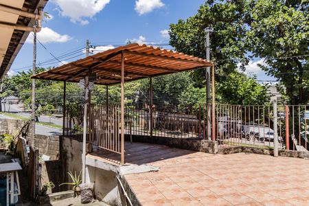 Casa à venda com 297m², 3 quartos e 1 vaga Casa à venda com 297m², 3 quartos e 1 vagaÁrea externa