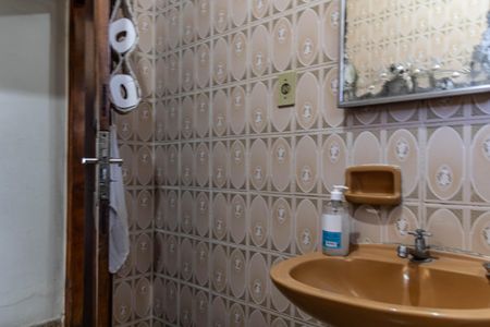 Casa à venda com 297m², 3 quartos e 1 vaga Casa à venda com 297m², 3 quartos e 1 vagaBanheiro