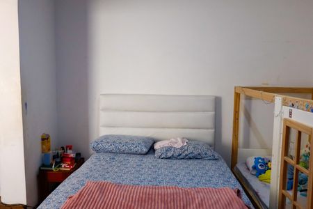 Casa à venda com 150m², 3 quartos e 3 vagas Casa à venda com 150m², 3 quartos e 3 vagasQuarto 2 - Suíte