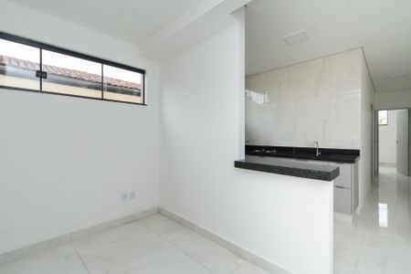 Sala de casa para alugar com 2 quartos, 43m² em Novo Eldorado, Contagem