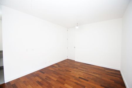 Casa à venda com 417m², 4 quartos e 4 vagas Casa à venda com 417m², 4 quartos e 4 vagassuite 2