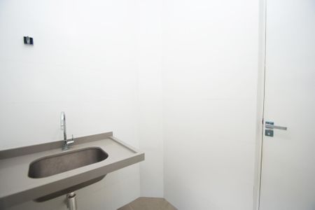 Casa à venda com 417m², 4 quartos e 4 vagas Casa à venda com 417m², 4 quartos e 4 vagasÁrea de Serviço