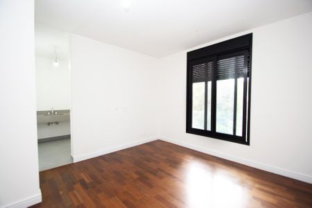 Casa à venda com 417m², 4 quartos e 4 vagas Casa à venda com 417m², 4 quartos e 4 vagassuite 3