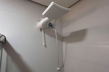 Apartamento para alugar com 56m², 2 quartos e 1 vaga Apartamento para alugar com 56m², 2 quartos e 1 vagaBanheiro da Suíte