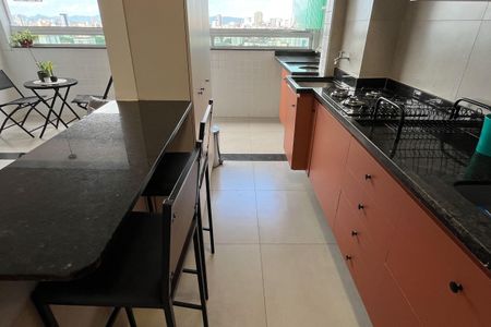 Apartamento para alugar com 56m², 2 quartos e 1 vaga Apartamento para alugar com 56m², 2 quartos e 1 vagaCozinha e Área de Serviço