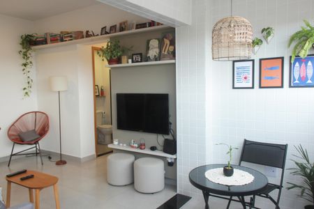 Sala de apartamento para alugar com 2 quartos, 55m² em Marapé, Santos
