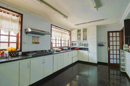 Casa para alugar com 4 quartos, 365m² em Anchieta, Belo Horizonte