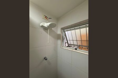 Casa à venda com 200m², 4 quartos e 1 vagaBanheiro Suite 2