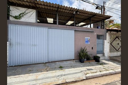 Casa à venda com 200m², 4 quartos e 1 vagaFachada 