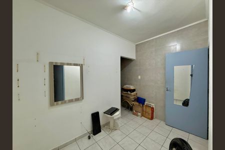 Casa à venda com 200m², 4 quartos e 1 vagaCorredor Quartos