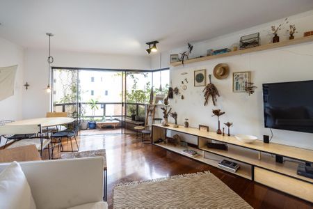 Apartamento à venda com 125m², 2 quartos e 2 vagasSala