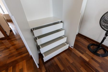 Apartamento à venda com 125m², 2 quartos e 2 vagasQuarto 2