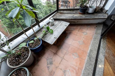 Apartamento à venda com 125m², 2 quartos e 2 vagasVaranda