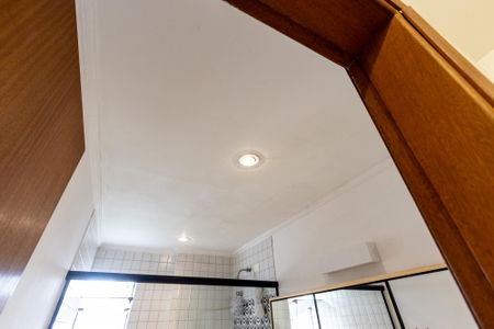 Apartamento à venda com 125m², 2 quartos e 2 vagasQuarto 1 - Banheiro da Suite