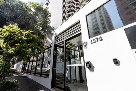 Apartamento à venda com 125m², 2 quartos e 2 vagasFachada do Condomínio