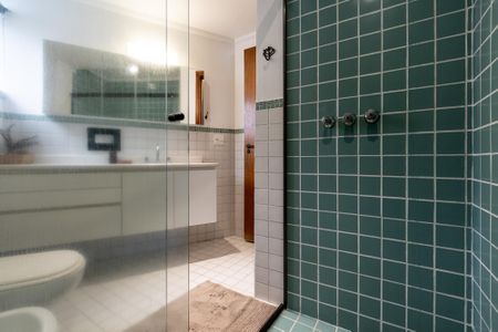 Apartamento à venda com 125m², 2 quartos e 2 vagasBanheiro do Corredor