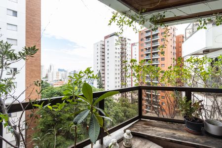 Apartamento à venda com 125m², 2 quartos e 2 vagasVaranda