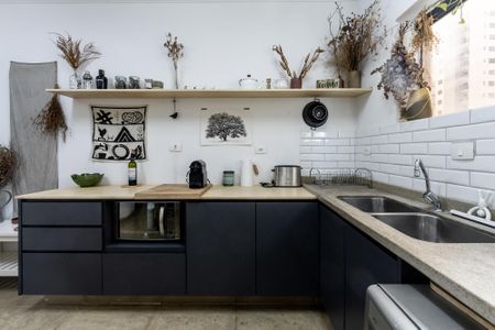 Apartamento à venda com 125m², 2 quartos e 2 vagasCozinha