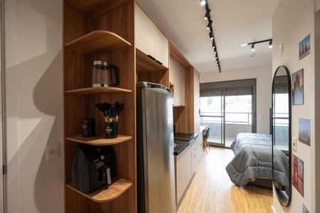 Studio à venda com 28m², 1 quarto e sem vaga Studio à venda com 28m², 1 quarto e sem vagaCozinha