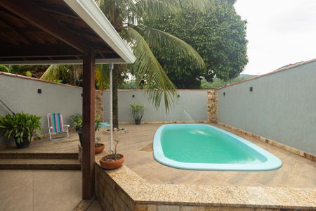 Casa para alugar com 200m², 2 quartos e 3 vagasQuintal