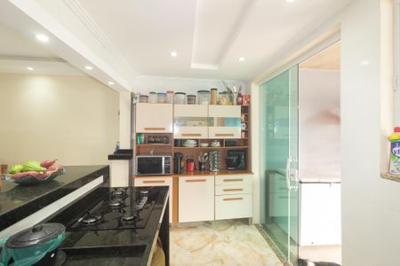 Casa para alugar com 200m², 2 quartos e 3 vagasCozinha