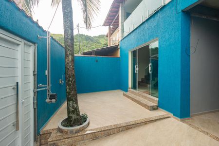Casa para alugar com 200m², 2 quartos e 3 vagasQuintal