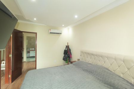 Casa para alugar com 200m², 2 quartos e 3 vagasSuíte 1