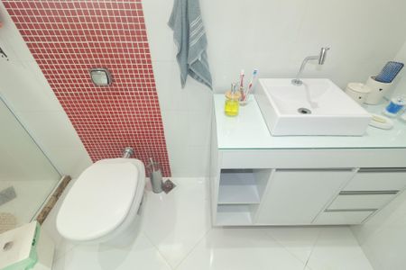 Casa para alugar com 200m², 2 quartos e 3 vagasBanheiro da Suíte 2