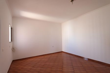 Quarto 2 de casa à venda com 6 quartos, 250m² em Jardim Guairaca, São Paulo