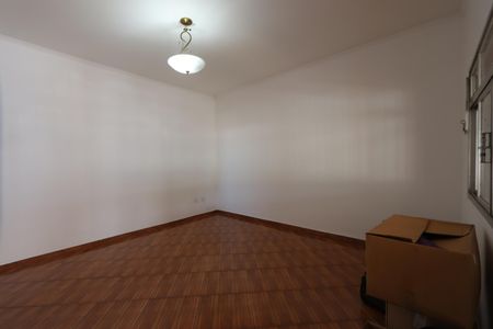 Sala de casa à venda com 6 quartos, 250m² em Jardim Guairaca, São Paulo